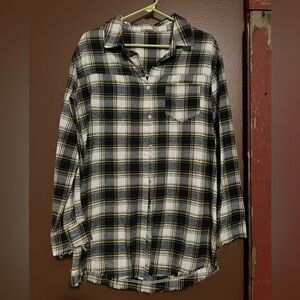 POL Black and White Plaid Button Down Shirt oversized medium